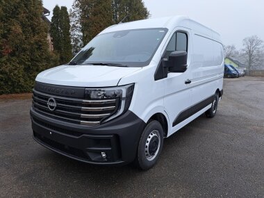 Nissan Interstar