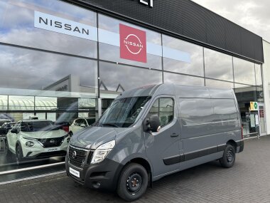 Nissan NV400