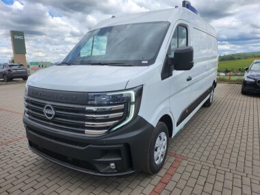 Nissan Interstar